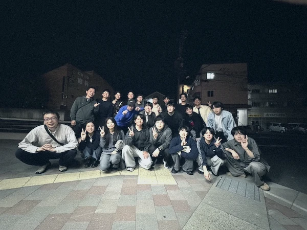 研究室新人歓迎会の集合写真